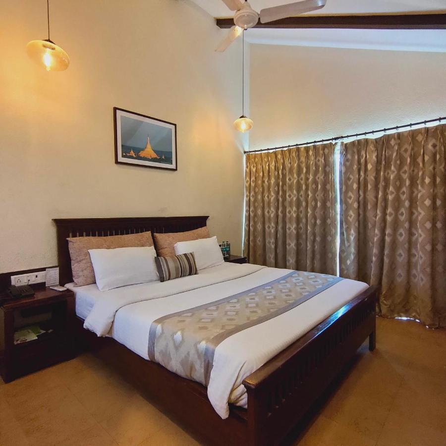 Silverador Resort Thane Luaran gambar